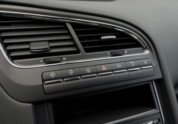 Peugeot 5008 I Minivan Facelifting 1.6 BlueHDi 120KM 2016 Peugeot 5008 LIFT 1.6 120KM LED 7os gwarancja MANUAL navi bezwypadkowy, zdjęcie 28