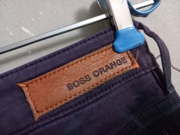 HUGO BOSS-SUPER SPODNIE 28/32 K7