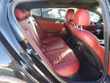 Kia Stinger 2022 Kia Stinger GT2 2022 3.3 Benzyna 368KM, zdjęcie 10