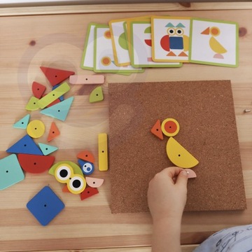 PRZYBIJANKA KORKOWA WBIJANKA DREWNIANA MONTESSORI UKŁADANKA MŁOTEK WOOPIE