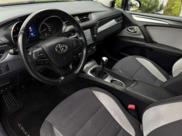 Toyota Avensis III Wagon Facelifting 2015 1.8 Valvematic 147KM 2017 Toyota Avensis 1.8 VVTI Edition S LED Kamera Navi Bezwypadkowy Gwarancja S, zdjęcie 13