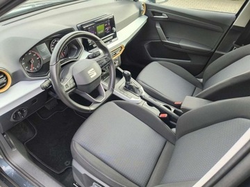 Seat Arona Crossover Facelifting 1.0 TSI 110KM 2022 Seat Arona serwis ASO 1.0TSI 110KM bezwypadkowy pakiety FullLink alufelgi, zdjęcie 11