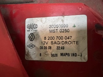RENAULT THALIA II SVĚTLO LEVÝ I PRAVÁ ZADNÍ