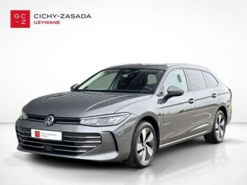 Volkswagen Passat B8 Variant Facelifting 1.5 TSI EVO 150KM 2025 Volkswagen Passat SalonPL eTSI 150KM DSG Business 4 pakiety Navi DCC PRO