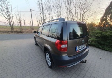 Skoda Yeti Minivan 1.6 CR DPF 105KM 2013 Skoda Yeti Skoda Yeti 1.6 TDI GreenLine 1.6 Diesel 105KM, zdjęcie 4