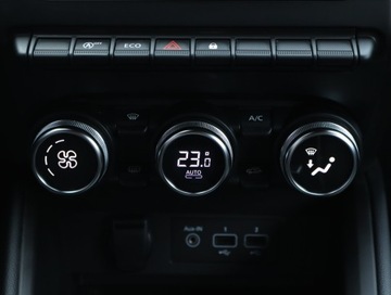 Renault Clio V Hatchback 5d 1.0 TCe 100KM 2020 Renault Clio 1.0 TCe, Salon Polska, Serwis ASO, zdjęcie 15