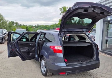 Ford Focus III Kombi Facelifting 1.6 TDCi 115KM 2014 Ford Focus 1,6 Diesel 116 km 1.6 Diesel 116KM, zdjęcie 28