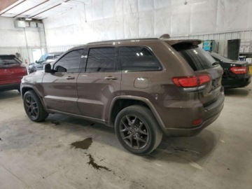 Jeep Grand Cherokee IV 2021 Jeep Grand Cherokee JEEP GRAND CHEROKEE LIMITED 5.7 Benzyna 360KM, zdjęcie 1