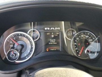  RAM 1500 2021r., Big Horn, od ubezpieczalni 5.7 Benzyna 395KM, zdjęcie 9