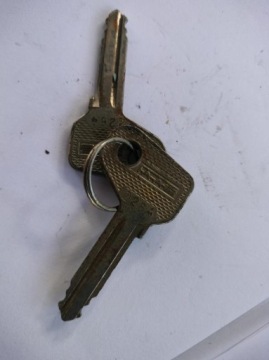 КРЫШКА ТОПЛИВОБАЛКА ХРОМ RENAULT OLDTIMER VINTAGE