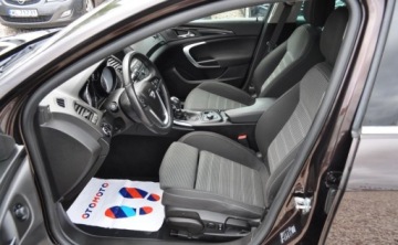 Opel Insignia I Sports Tourer 1.4 Turbo ECOTEC Start/Stop 140KM 2011 Opel Insignia Benzyna Xenon Nawigacja Klimatyzacja 1.4 Benzyna 140KM, zdjęcie 12