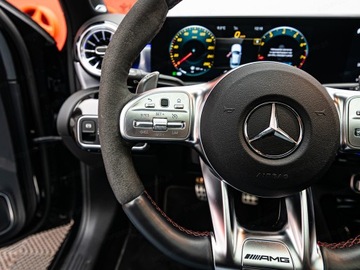 Mercedes Klasa A W177/V177 Sedan AMG 2.0 AMG 35 306KM 2021 MERCEDES-BENZ A Klasa A 35 AMG Sedan 2.0 306KM 2021, zdjęcie 15