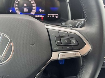 Volkswagen Taigo 1.0 TSI 110KM 2023 Volkswagen Taigo DSG Front Assist Cyfrowe zegary LED App-Connect Asystent, zdjęcie 14