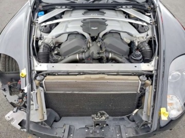 Aston Martin DB9 2011 Aston Martin DB9 2011 6.0 6.0 Benzyna 470KM, zdjęcie 6
