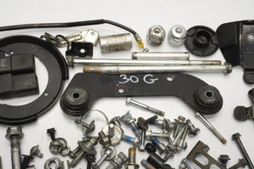 SUZUKI SFV 650 GLADIUS 09-16 БОЛТЫ ВИНТЫ