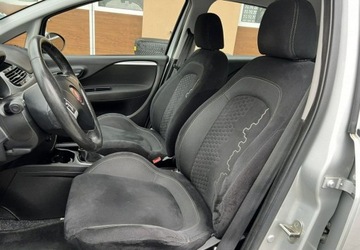 Fiat Punto Punto 2012 Hatchback 3d 1.2 8v 69KM 2015 Fiat Punto 2012 1,2 69KM Klimatyzacja Bluetooth 1.2 Benzyna 69KM, zdjęcie 13