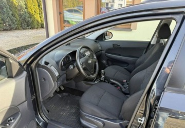 Hyundai i30 I CW Facelifting 1.4 DOHC 109KM 2011 Hyundai i30 1,4 109KM Klimatyzacja 1.4 Benzyna 109KM, zdjęcie 15