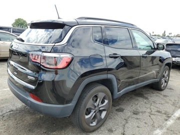 Jeep Compass II 2022 Jeep Compass Latitude Lux 2022 2.4l 2.4 Benzyna 177KM, zdjęcie 3