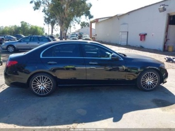 Mercedes Klasa C W206 2022 Mercedes-Benz Klasa C 2022 MERCEDES-BENZ C 300 SEDAN 2.0 Benzyna 255KM, zdjęcie 10