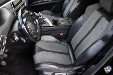 Peugeot 3008 II Crossover 1.2 PureTech 130KM 2018 Peugeot 3008 II ALLURE TURBO *BEZWYPADKOWY, Doinwestowany* Wyposażony SUV!, zdjęcie 13