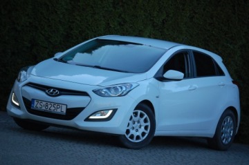 Hyundai i30 II Hatchback 3d 1.6 GDI 135KM 2013 HYUNDAI i30 1.6BENZ LED KLIMA SPRAWNA GRZANE FOTELE TEMPOMAT, zdjęcie 2