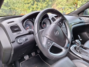 Opel Insignia I Sports Tourer OPC 2.8 V6 Turbo ECOTEC 325KM 2010 OPEL INSIGNIA A Sports Tourer (G09) 2.8 V6 Turbo OPC 4x4 (35) 325 KM, zdjęcie 14