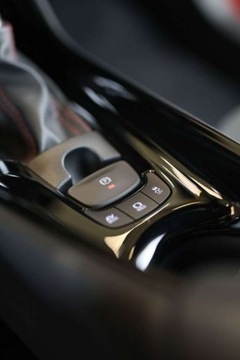 Toyota C-HR I Crossover Facelifting 2.0 Hybrid Dynamic Force 184KM 2022 Toyota C-HR 2.0 Hybrid GR Sport 2.0 Hybryda 184KM, zdjęcie 33