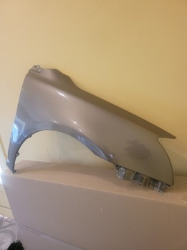 AVENSIS 06-08 BLATNÍK PRAVÝ BARVA 4S0 ZINKOVÝ NOVÝ