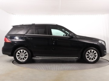 Mercedes GLE W166/C292 SUV 2.1 250d 204KM 2018 Mercedes GLE GLE 250 d, Salon Polska, zdjęcie 5