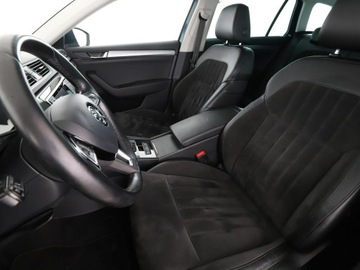 Skoda Superb III Kombi 2.0 TDI 190KM 2016 Škoda Superb Skoda Superb Style automat 4x4, zdjęcie 12