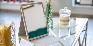 Lusterko LED do makijażu Humanas HS-ML02 przenośne