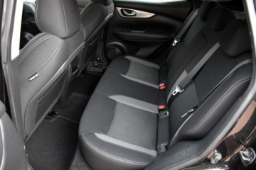 Nissan Qashqai II Crossover Facelifting 1.3DIG-T 140KM 2019 Nissan Qashqai II LIFT N-Connecta 1.3 140KM BOGATY Piękny SUV Perfekt 2019r, zdjęcie 26