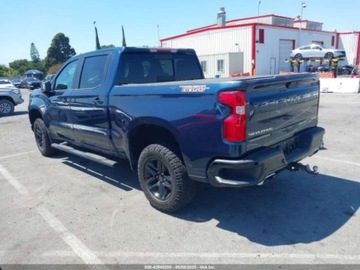 Chevrolet Silverado II 2020 Chevrolet Silverado 1500 Short Bed LT Trail Boss 2020 5.3l 5.3 Benzyna, zdjęcie 2