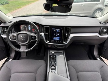 Volvo V60 II  2020 Volvo V60 2.0 benzyna Automat Kamera Hak FV23%, zdjęcie 7