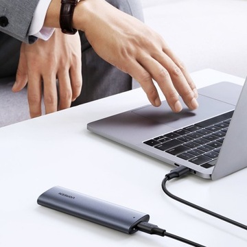 Корпус твердотельного накопителя UGREEN M.2 M-Key NVMe SATA USB-C