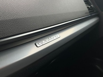 Audi Q5 II SUV Facelifting 2.0 40 TDI 204KM 2021 Audi Q5 VAT23 Ambiente Smartphone interface Kamera 2.0 Diesel 204KM, zdjęcie 19