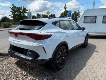 Cupra Formentor Crossover 1.5 TSI 150KM 2026 CUPRA Formentor 1.5 eTSI DSG Suv 150KM 2026, zdjęcie 3