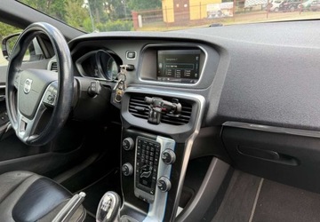 Volvo V40 II Cross Country D2 115KM 2013 Volvo V40 Volvo V40 D2 R-Design Summum 1.6 Diesel 115KM, zdjęcie 22