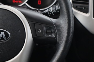 Kia Venga Mikrovan Facelifting 1.6 DOHC 124KM 2015 Kia Venga 1.6 CVVT, Salon Polska, Serwis ASO, zdjęcie 16