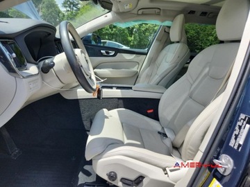 Volvo XC60 II Crossover Plug-In Facelifting 2.0 T8 455KM 2022 Volvo XC 60 2022 r., 2,0L T8 RECHARGE INSCRIPTION 2.0 Hybryda 455KM, zdjęcie 8