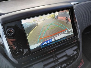 Peugeot 2008 I SUV Facelifting 1.2 PureTech 110KM 2018 Peugeot 2008 Automat Panorama Kamera Navi Sensor Alu 1.2 Benzyna 110KM, zdjęcie 8