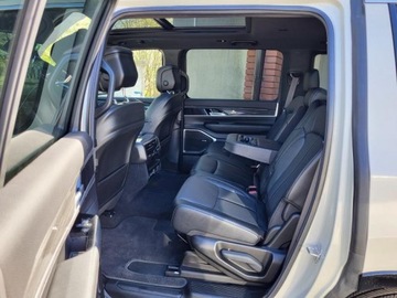 Jeep Wagoneer II 2022 wagoneer SERIES II * V8 HEMI 5,7 392KM eTorque Przebieg: 10,189km, zdjęcie 23