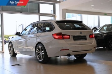 BMW Seria 3 F30-F31-F34 Touring Facelifting 2.0 320i 184KM 2015 BMW Seria 3 320iFotele SportoweSystem Naglosnienia HarmanKardon Surround, zdjęcie 19