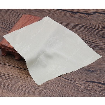 ŚCIERECZKA Z MIKROFIBRY DO OKULAREK