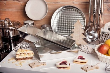 ПРЯМОУГОЛЬНЫЙ ПРОТИВЕНЬ ДЛЯ ВЫПЕЧКИ ТОРТА