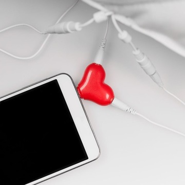 Музыкальная подушка для пары