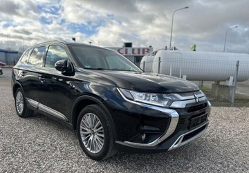 Mitsubishi Outlander III SUV Facelifting 2017 2.0 150KM 2019 Mitsubishi Outlander Niemcy,2,0 Benz,Kamera,Grzane Fotele 2.0 Benzyna 150KM