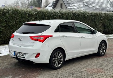 Hyundai i30 II Wagon Facelifting 1.6 GDI 135KM 2016 Hyundai i30 1,6 GDI 135KM Climatronic Kamera Led Navi Bezwypadkowy SERWIS, zdjęcie 4