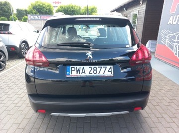 Peugeot 2008 I SUV Facelifting 1.2 PureTech 110KM 2018 Peugeot 2008 Automat Klimatronik Nawigacja 1.2 Benzyna 110KM, zdjęcie 5