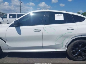 BMW X6 G06 2021 BMW X6 xDrive40I 2021 3.0l 3.0 Benzyna 335KM, zdjęcie 2